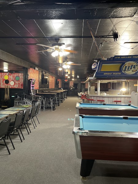 Cab 7 Sports Bar & Grill photo 5