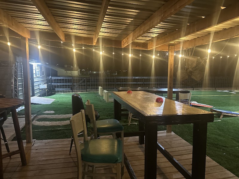 The Kings Court Sports Bar