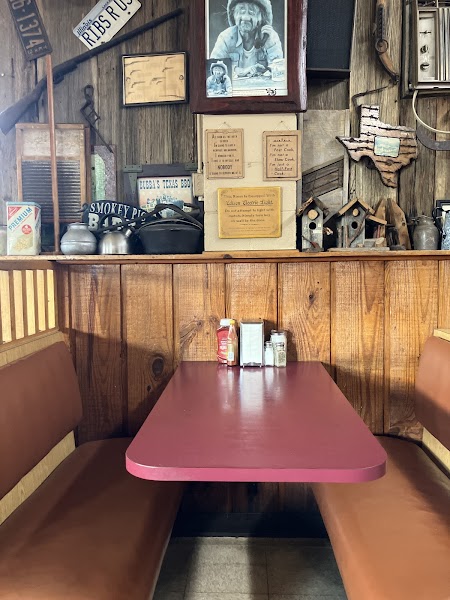 Hickory House photo 5