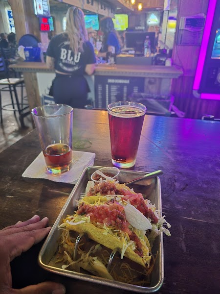 Blu Barrel Bar & Grill photo 4