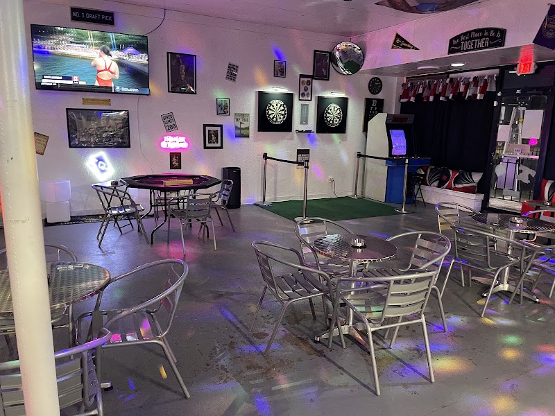 Dreams sports bar and grill photo 2